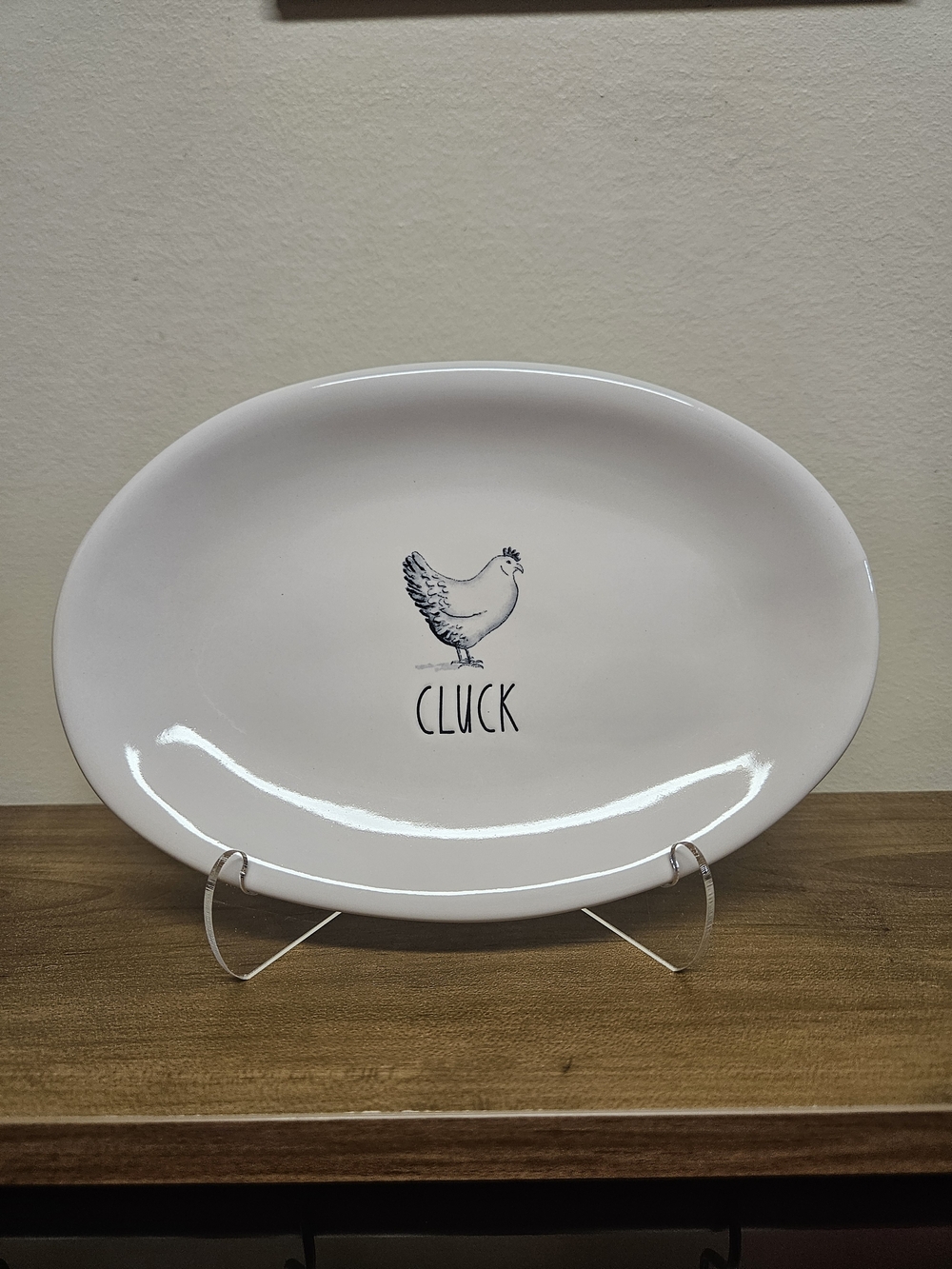 Rae Dunn CLUCK Snack Plate 🐓